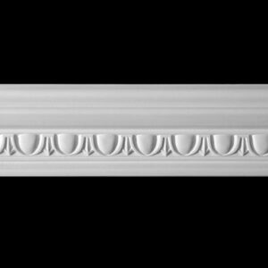 022144-Cornice in gesso